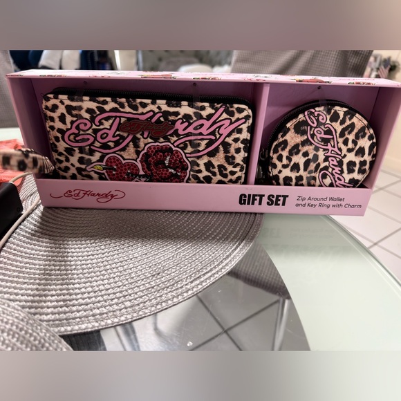 Ed Hardy Handbags - Ed Hardy Pink and Black Leopard Gift Set